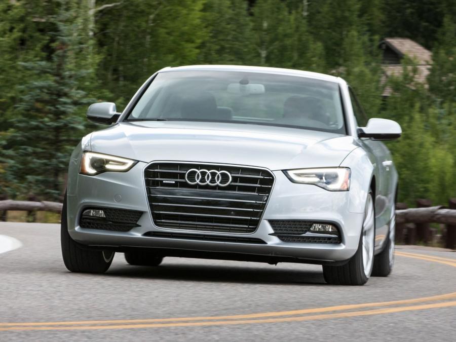  Audi A5 Coupe 2.0T 2012 года  (NA) (фото 46 из 52)